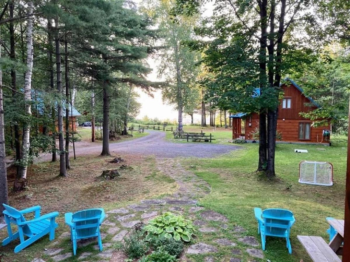 Les Chalets Sur Le Cap Saint Joachim Esterno foto